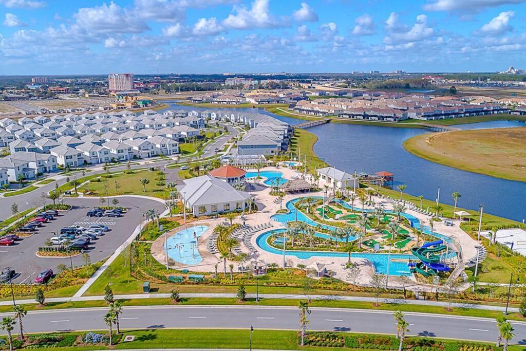 Luxury Villa Inside Storey Lake, Kissimmee - No Extra Fees Exteriör bild